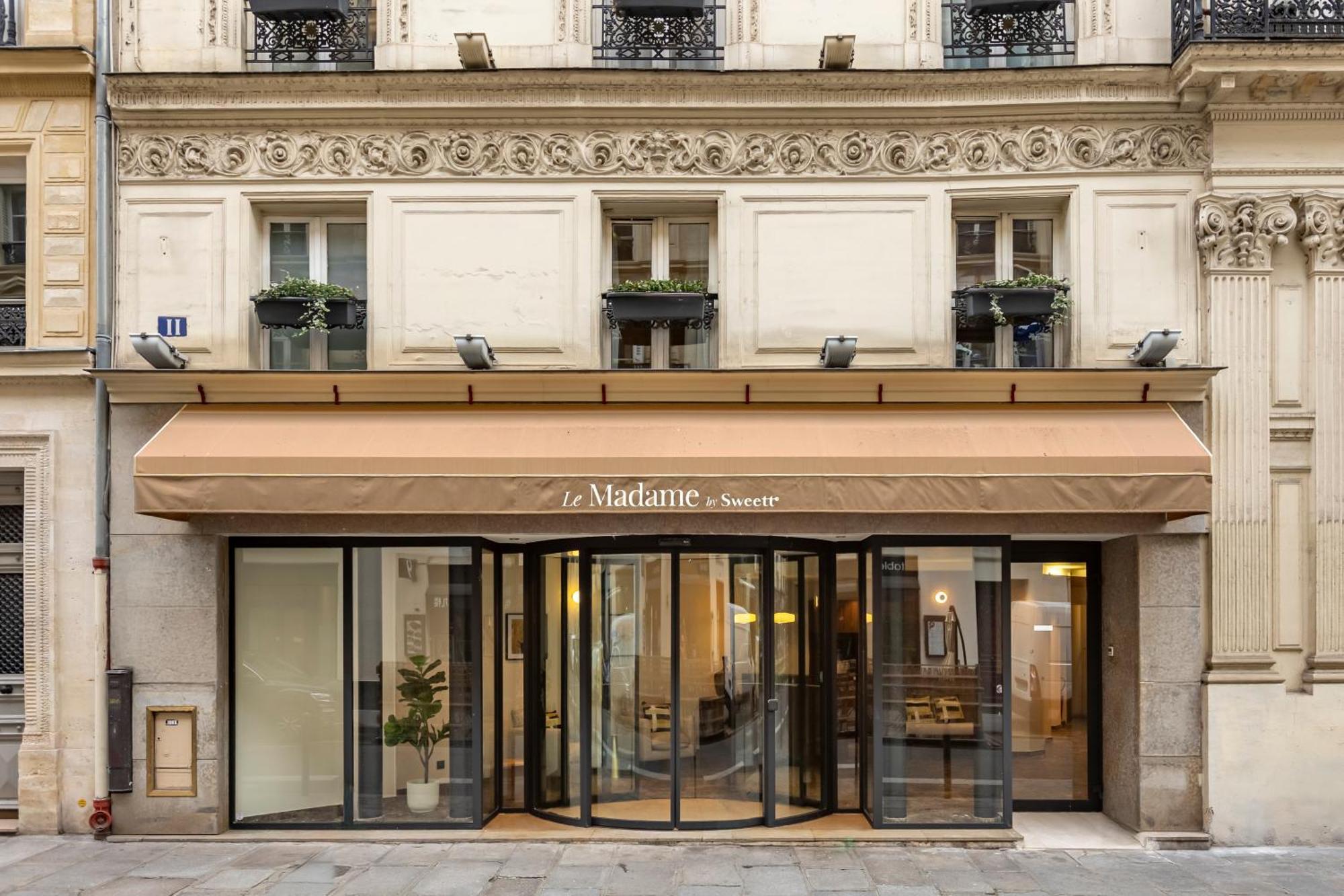 Le Madame By Sweett Hotel Parigi