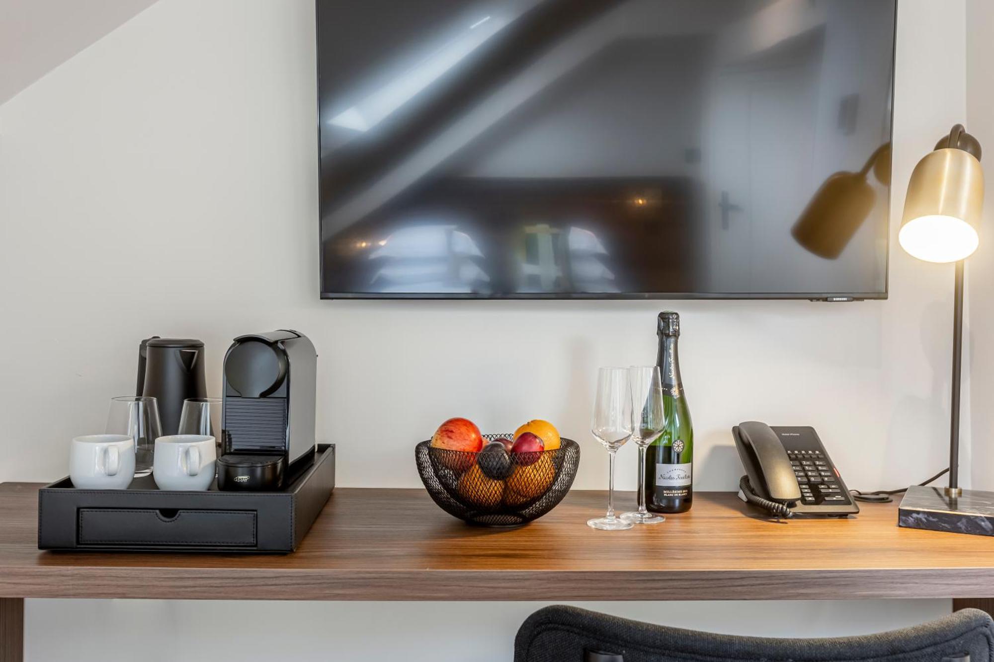 Le Madame By Sweett 4* Parigi