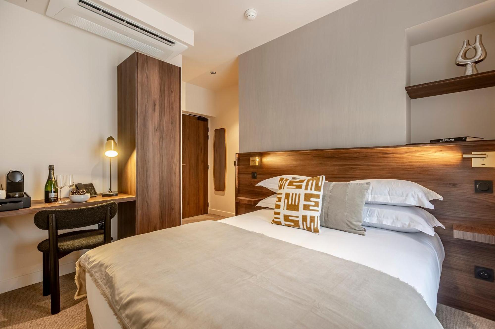 Le Madame By Sweett 4*